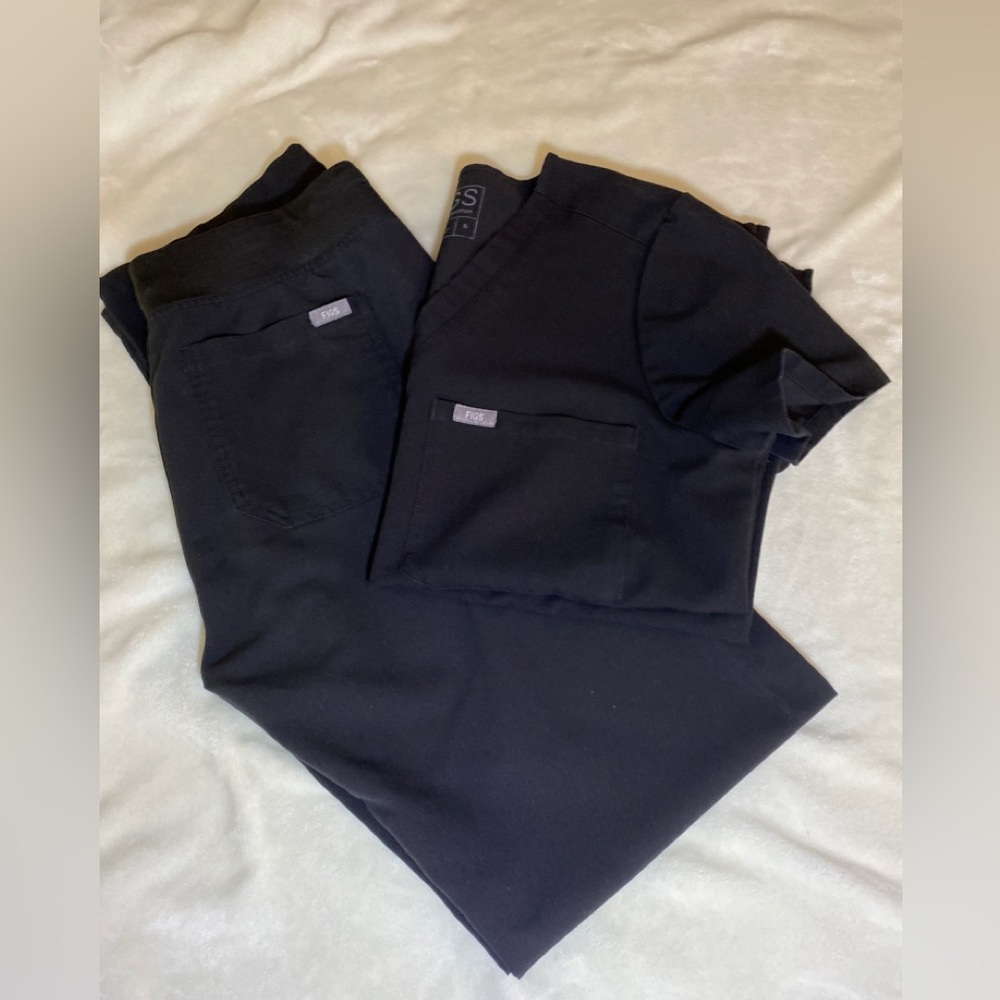FIGS SCRUBS TECHNICAL COLLECTION 🌹